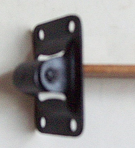 M104 - Trunk Roller or Caster Set