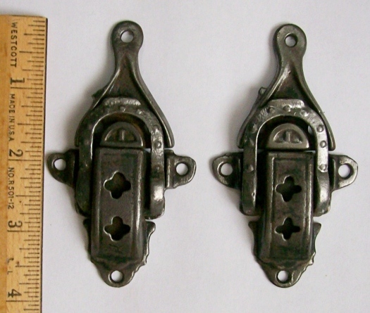 M116 - Antique Iron Trunk Latches #1 - Click Image to Close