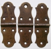 M117 - Brass Trunk / Chest Hinges (3)