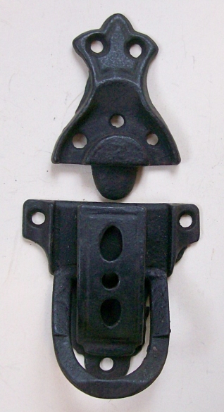 M124 - Iron Trunk Latch #2 - SOLD 05/2023 - Click Image to Close
