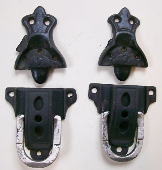 M126 - Iron Trunk Latches #2 - SOLD 09/2023 - Click Image to Close