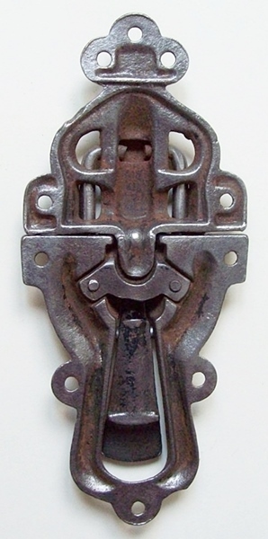 M128 - Rare Large Trunk Latch 1885 - Click Image to Close