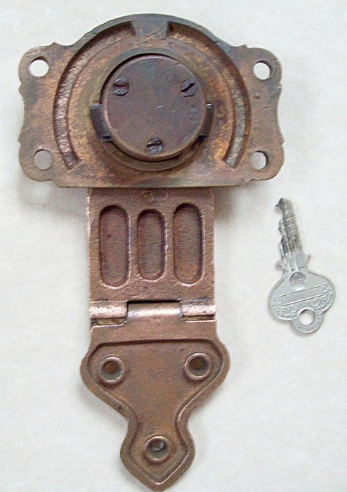 L101 - Antique Brass 1898 Eagle Lock & Key - SOLD 07/2023
