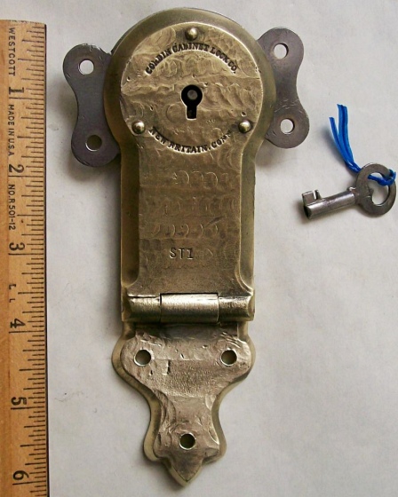 L101 - Brass Corbin Trunk Lock & Key