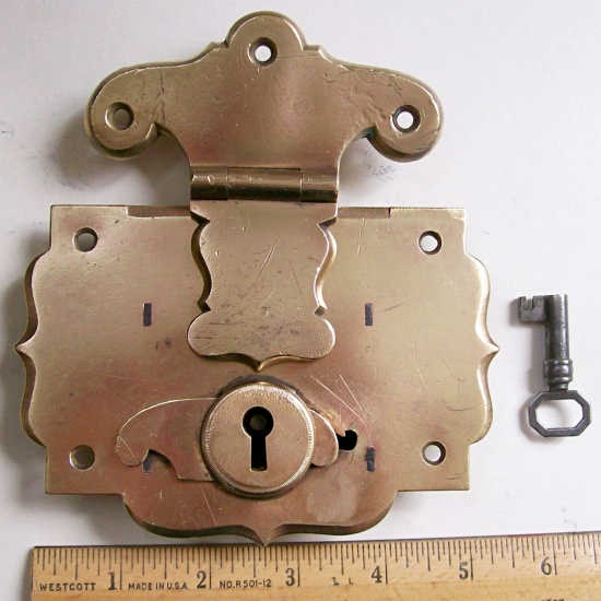 L102 - Brass Antique Trunk Lock - SOLD 09/2023