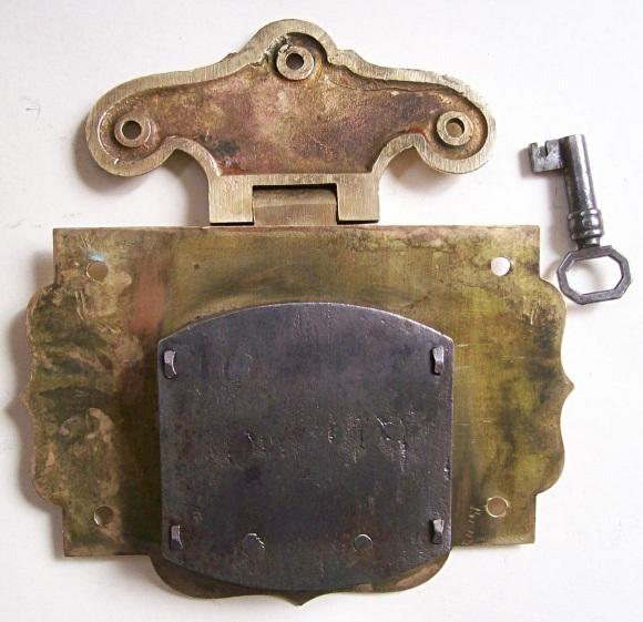 L102 - Brass Antique Trunk Lock - SOLD 09/2023