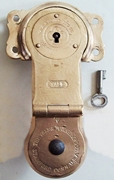 L105 - Solid Brass Yale Trunk Lock & Key - SOLD 07/2023 L105 - Solid Brass Yale Trunk Lock & Key - SOLD 07/2023