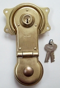 L106 - Yale Trunk Lock & Keys - Click Image to Close