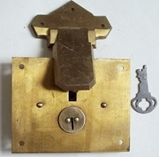 L107 - Brass Trunk Lock with Key - SOLD 09/2021