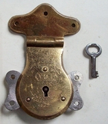 L115 - Brass Yale Trunk Lock & key - SOLD 07/2022