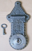 L119 - Eastlake Ornate Trunk Lock & Key