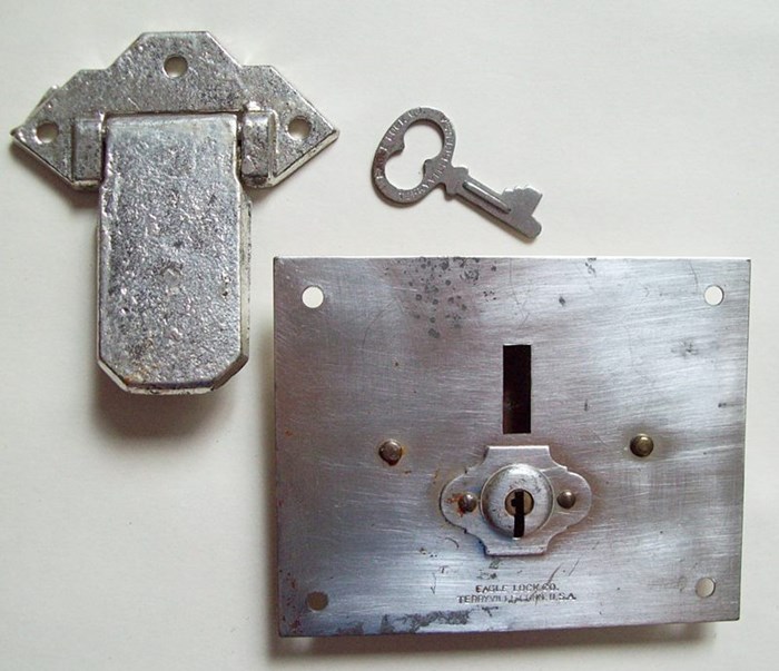 L120 - Antique Tinned Eagle Trunk Lock & Key - SOLD 12/2021