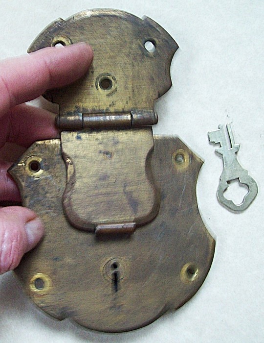 L120 - French Style Antique Trunk Lock & Key - SOLD 06/2022