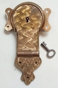 L121 - Brass Eagle Trunk Lock & Key