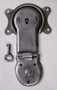 L123 - Antique Eagle Trunk Lock & Key