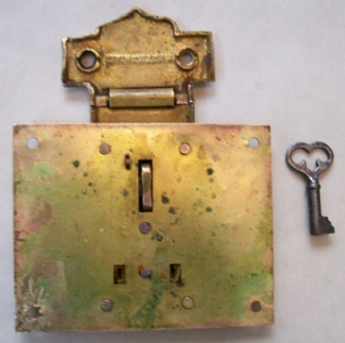 L126 - Early Brass Trunk Hasp Lock & Key