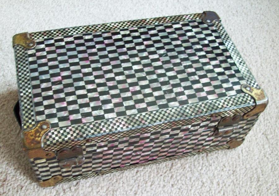 Louis Vuitton Mini Malle Chapeaux Damier Jewelry Box