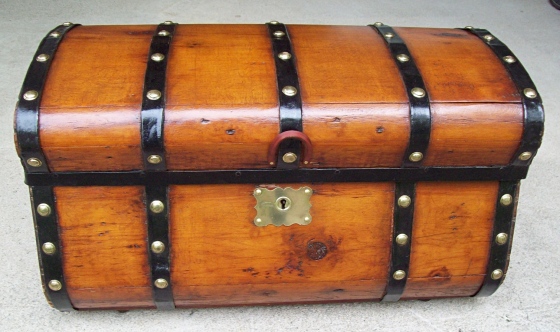 T103 - Jenny Lind Stagecoach Trunk 1860's - SOLD 06/2023