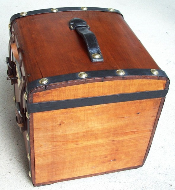 T110 - Civil War Period Hand Trunk - SOLD 07/2019
