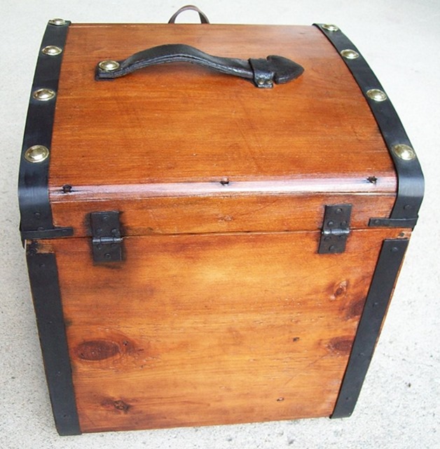 T110 - Civil War Period Hand Trunk - SOLD 07/2019 - Click Image to Close