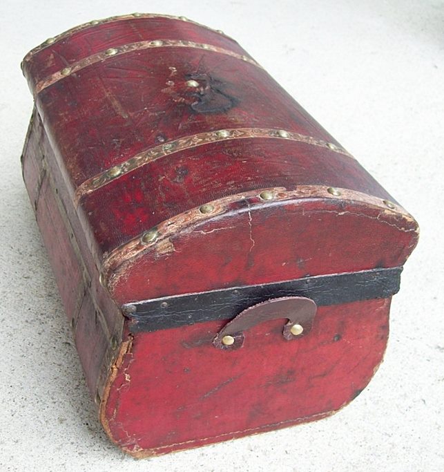 T113 - Jenny Lind Red Leather Doll Trunk - SOLD 08/2021