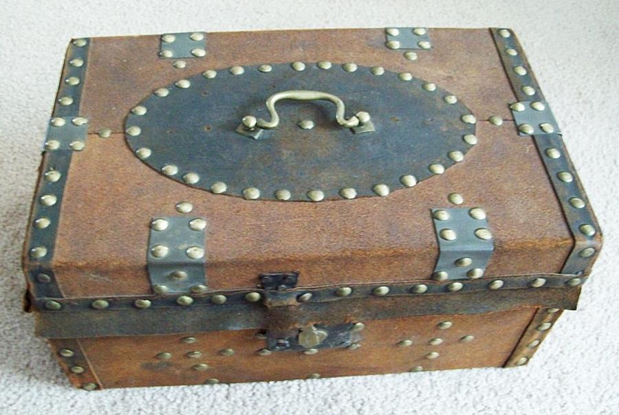 T118 - 1850's Document Box, Brass Tacks, Key!