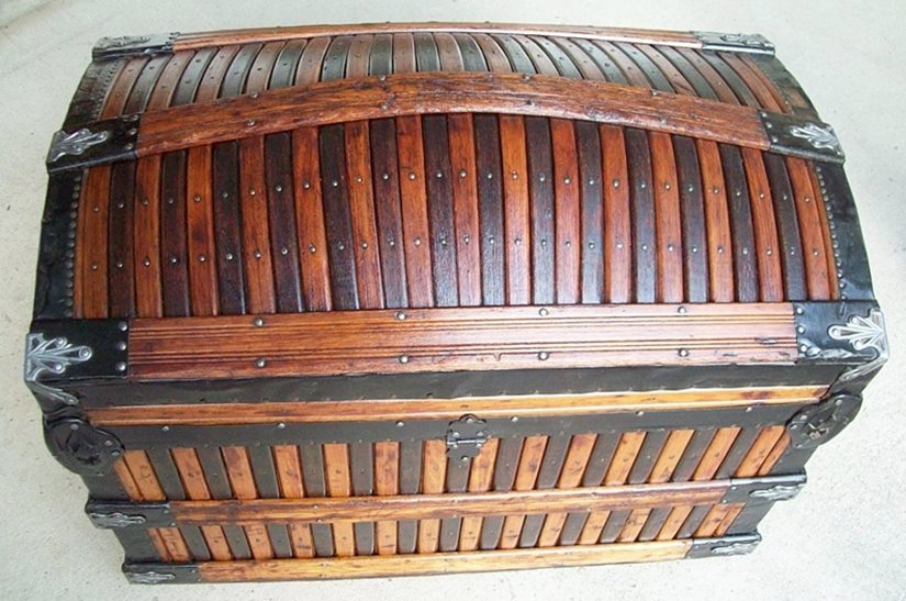 T124 - Rare Martin Maier Slat Trunk - SOLD 01/2020 - Click Image to Close