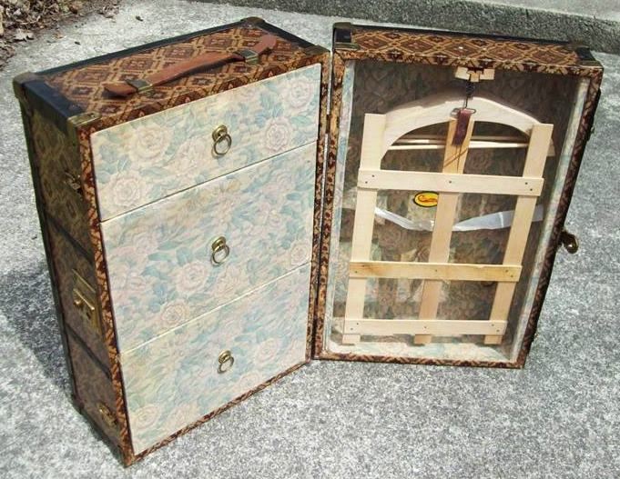 T129 - Rare Large Ornate Doll Wardrobe Trunk - SOLD 12/2021 - Click Image to Close